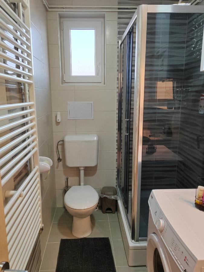 Apartment Una Бьеловар Экстерьер фото