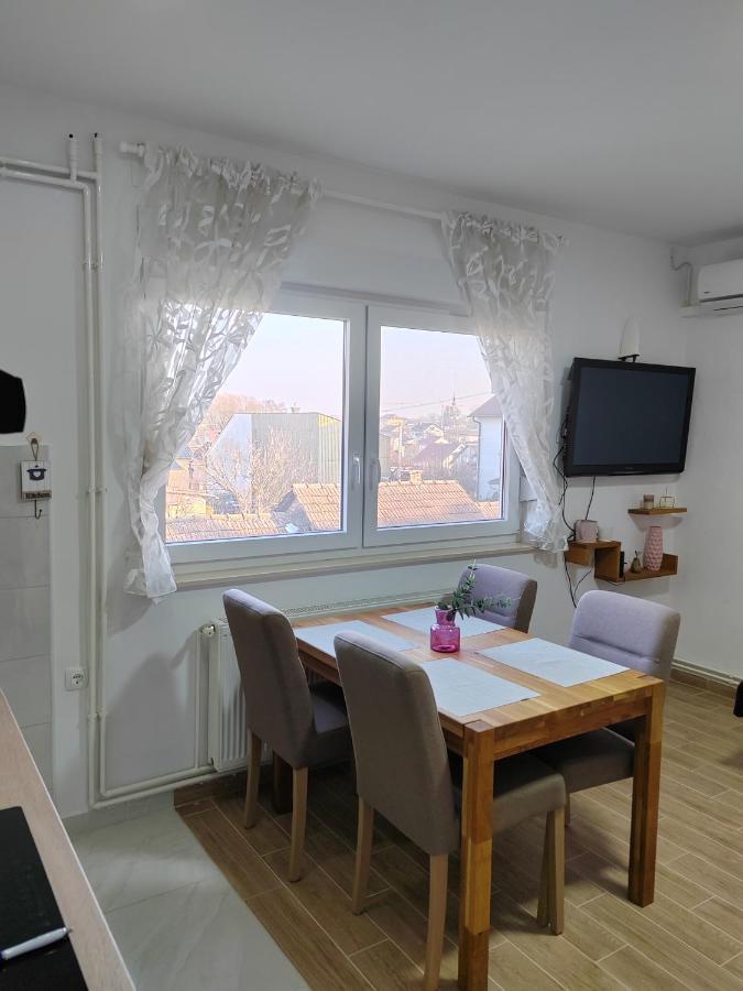 Apartment Una Бьеловар Экстерьер фото
