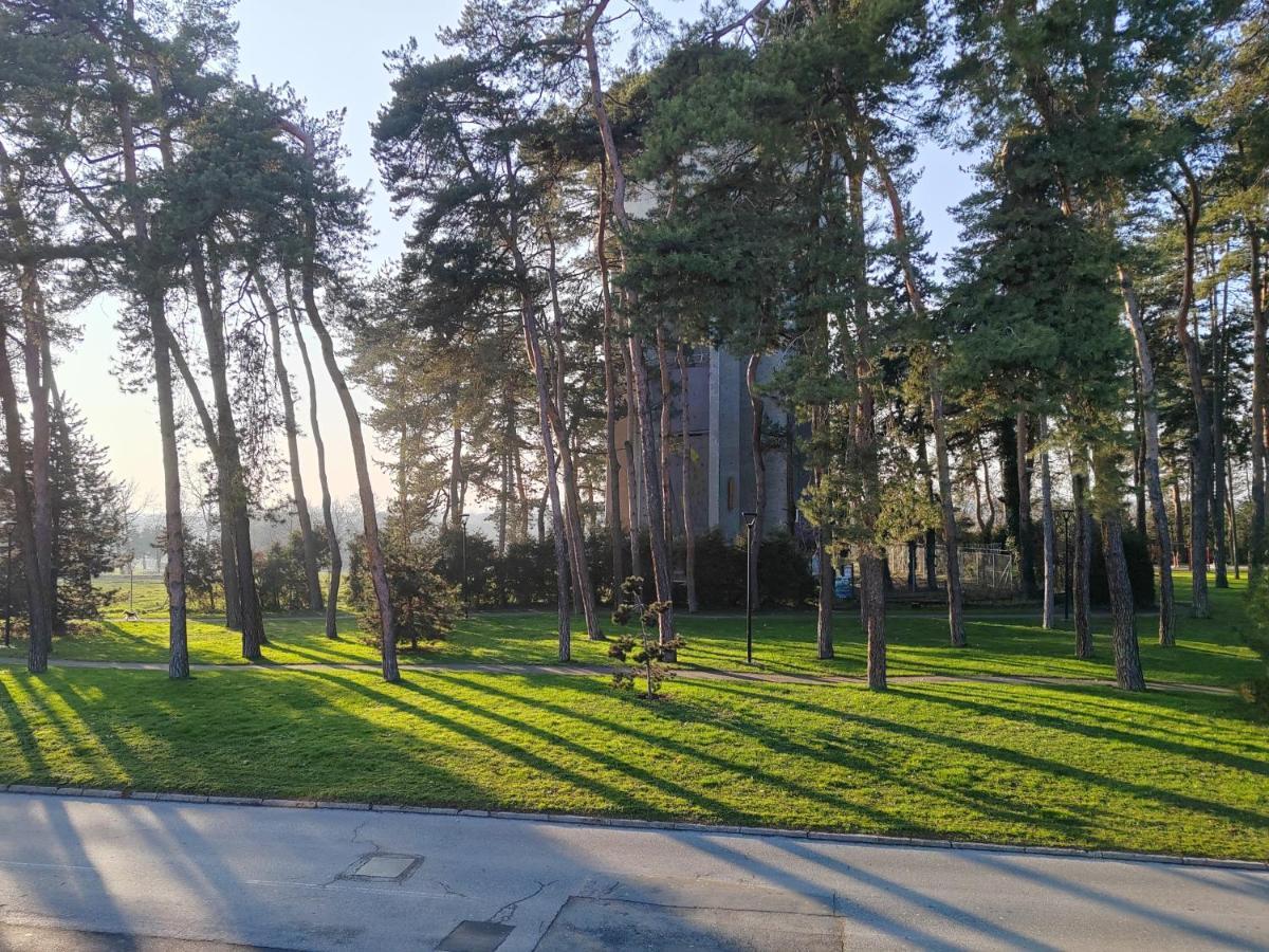 Apartment Una Бьеловар Экстерьер фото